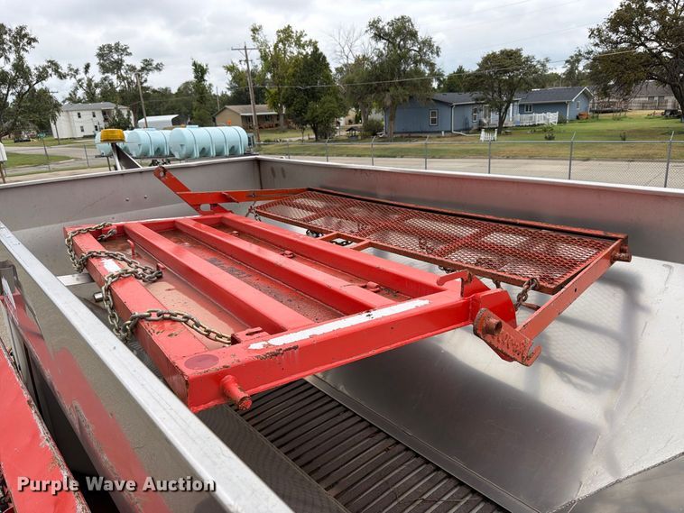 image for item DY3371 2007 International 7400 dump truck