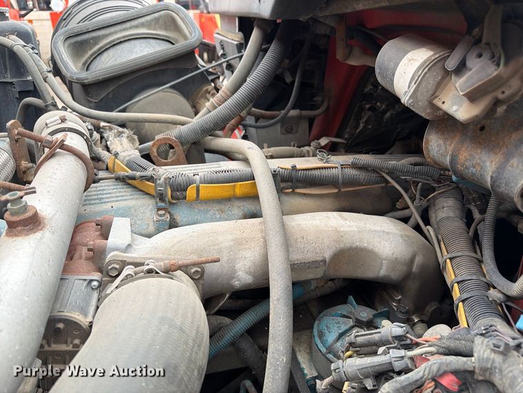 image for item DY3371 2007 International 7400 dump truck