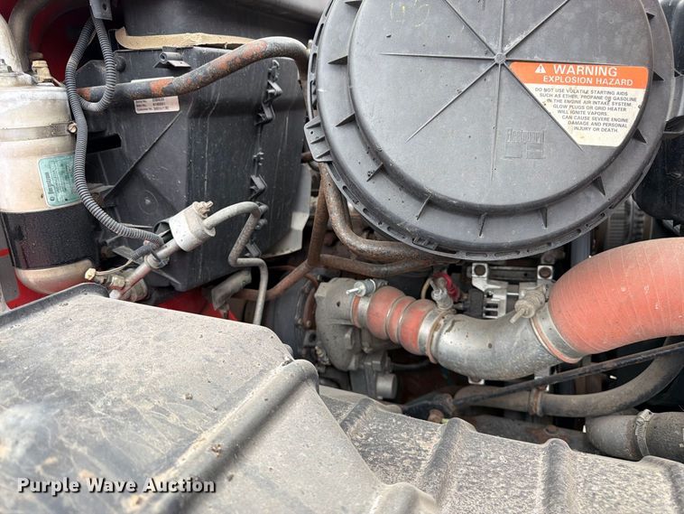 image for item DY3371 2007 International 7400 dump truck