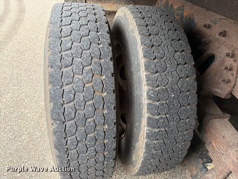 image for item DY3371 2007 International 7400 dump truck