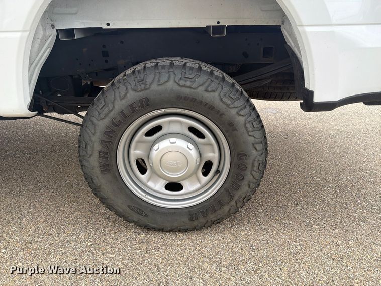 image for item DY3372 2019 Ford F250 Super Duty Ext. Cab pickup truck