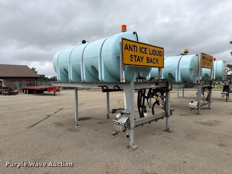 image for item DY3373 Salt brine tank