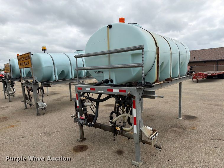 image for item DY3375 Salt brine tank