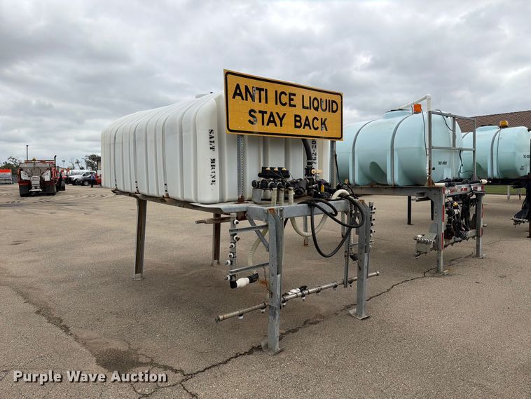 image for item DY3376 Salt brine tank