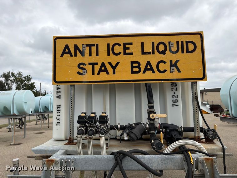 image for item DY3376 Salt brine tank