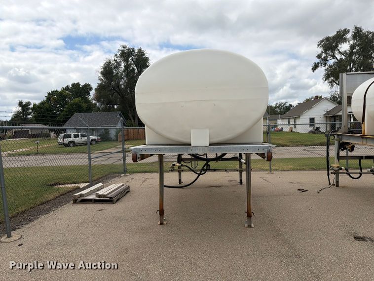 image for item DY3380 Monroe Brine tank for roads