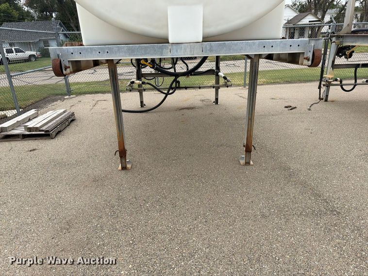 image for item DY3380 Monroe Brine tank for roads