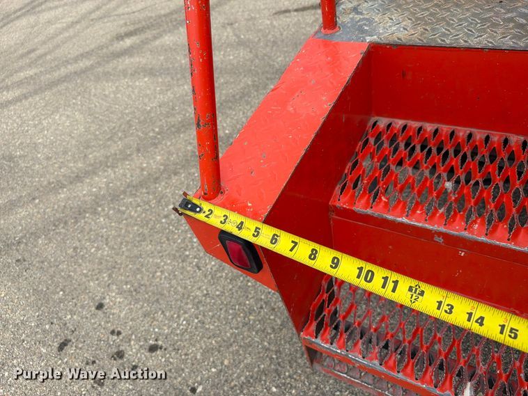 image for item DY3383 2007 GMC C4500 bucket truck