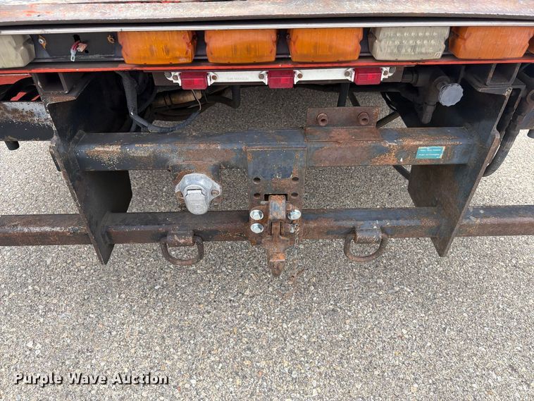 image for item DY3383 2007 GMC C4500 bucket truck