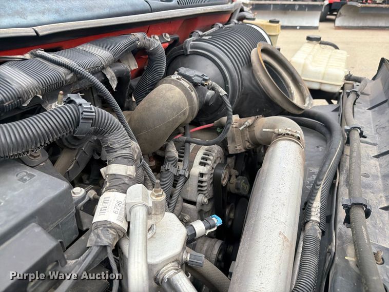 image for item DY3383 2007 GMC C4500 bucket truck