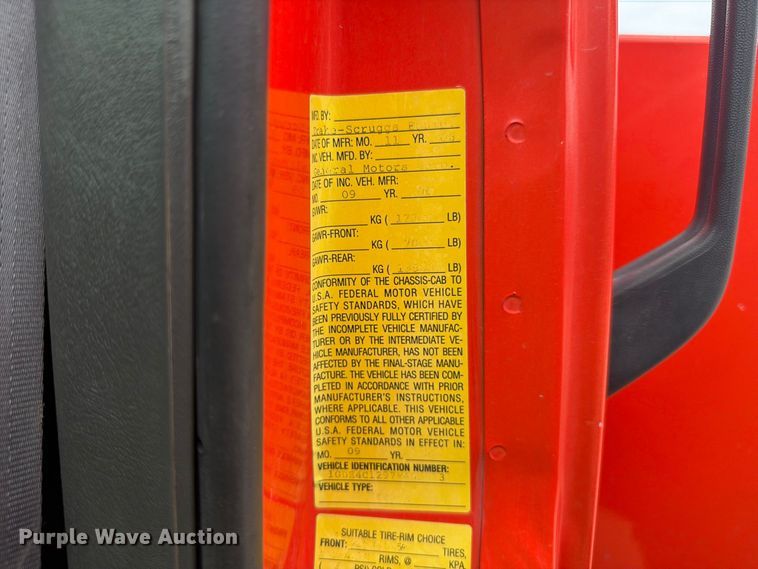 image for item DY3383 2007 GMC C4500 bucket truck