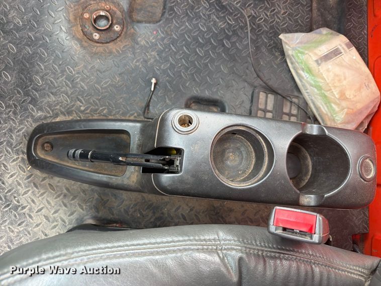 image for item DY3384 2007 GMC C4500 bucket truck