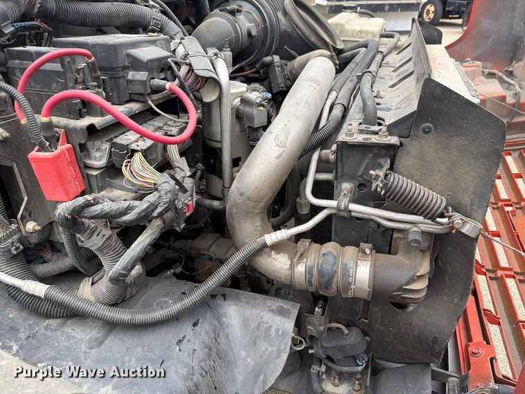 image for item DY3384 2007 GMC C4500 bucket truck
