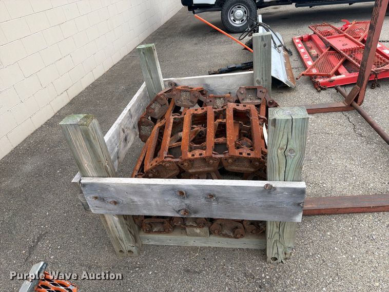 image for item DY3385 Over tire tracks
