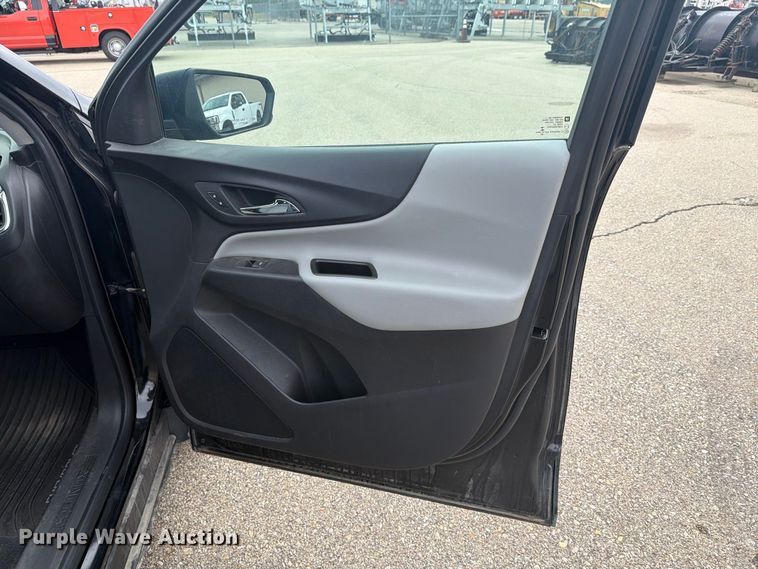 image for item DY3387 2020 Chevrolet Equinox SUV