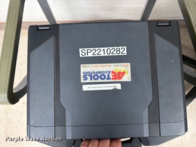 image for item DY3389 (6) Dura book laptops