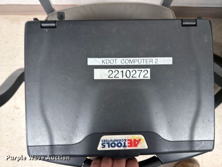 image for item DY3389 (6) Dura book laptops