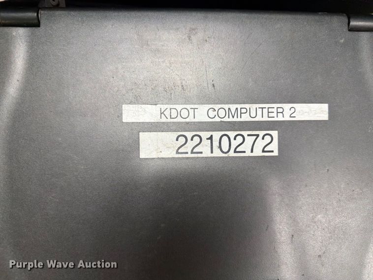 image for item DY3389 (6) Dura book laptops