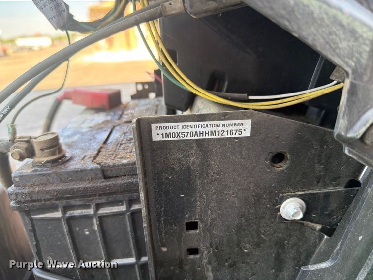image for item DY3391 2017 John Deere X570 lawn mower