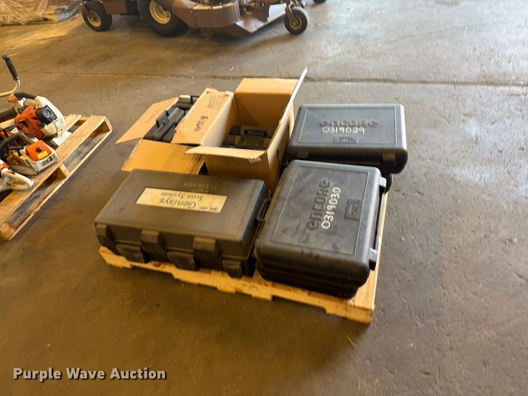 image for item DY3392 Diagnostic tools
