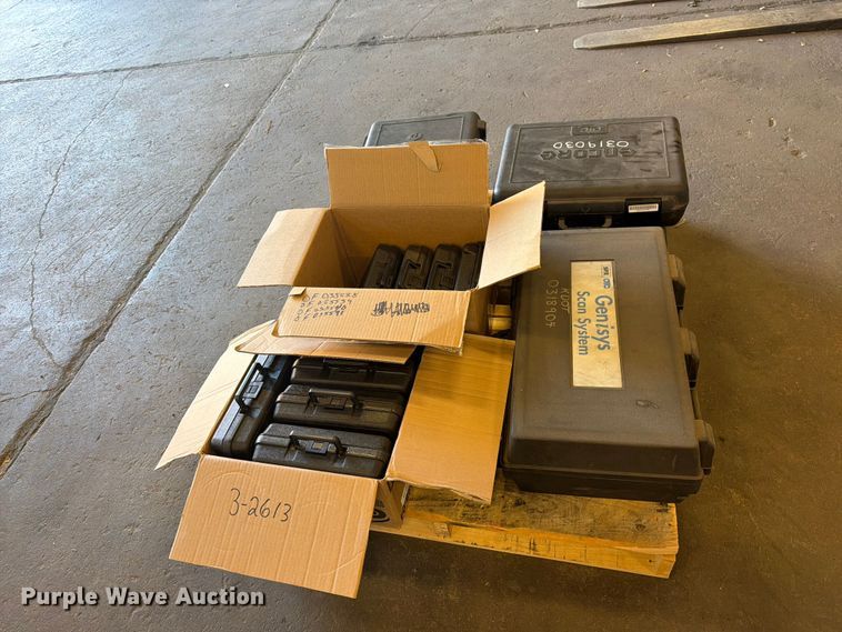 image for item DY3392 Diagnostic tools