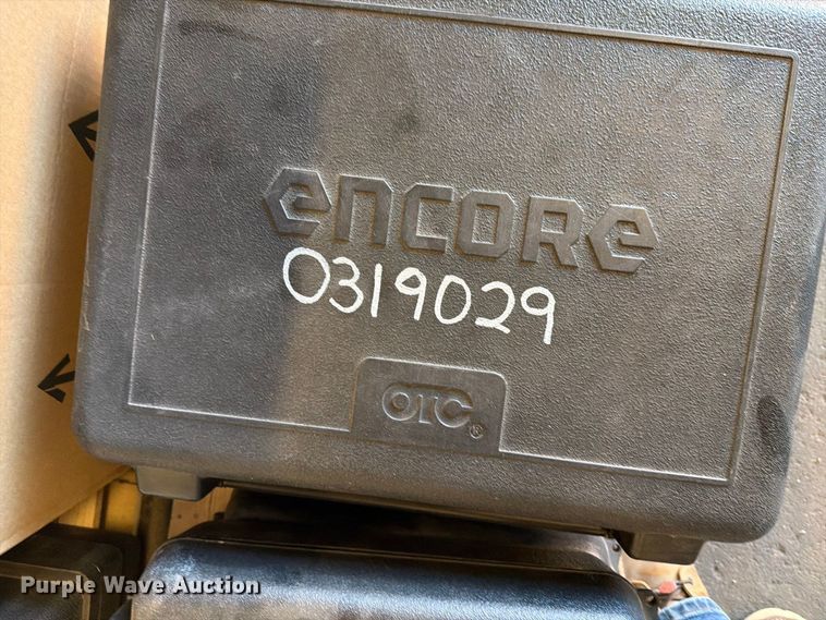 image for item DY3392 Diagnostic tools