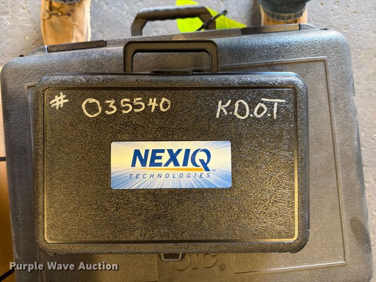 image for item DY3392 Diagnostic tools
