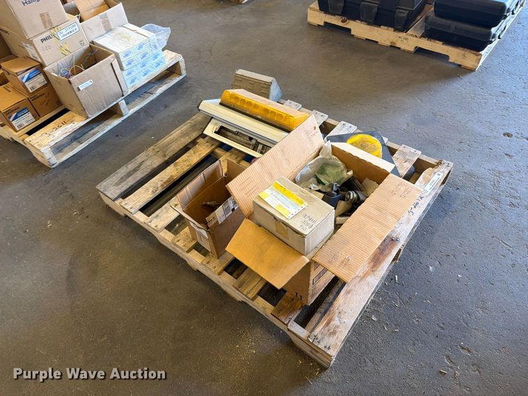 image for item DY3393 Tools