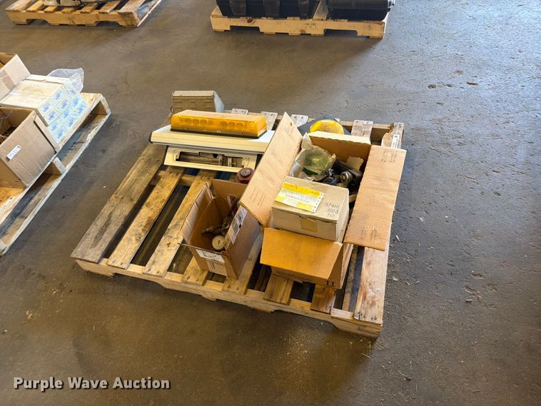 image for item DY3393 Tools