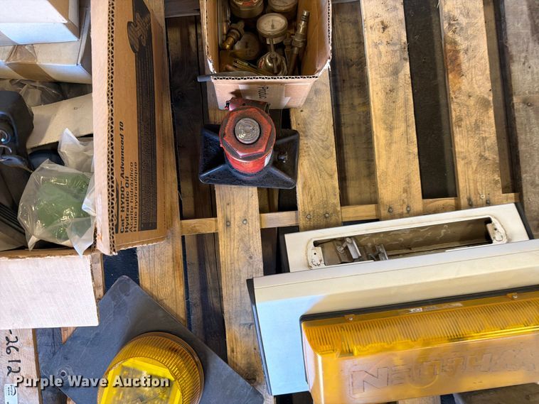 image for item DY3393 Tools