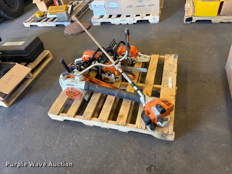 image for item DY3396 Lawn equipment