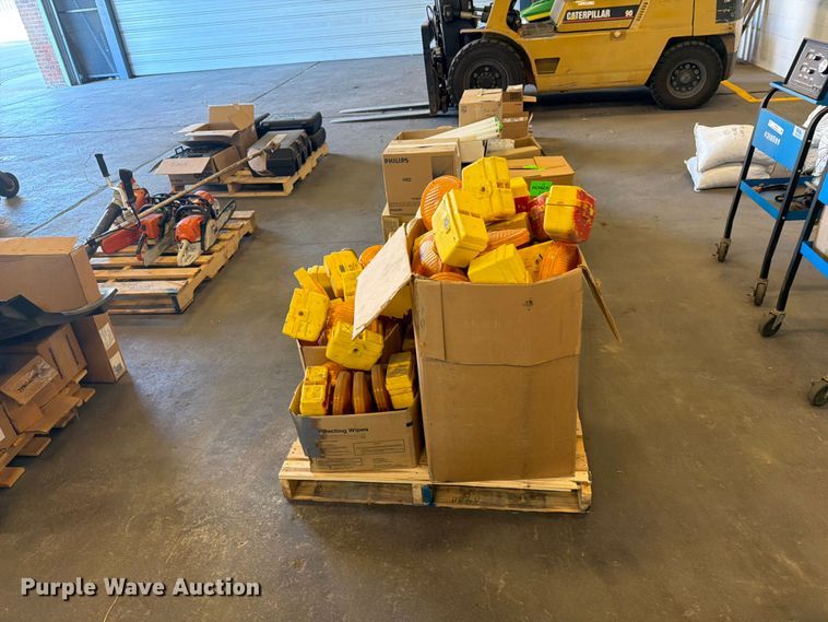 image for item DY3397 Barricade lights