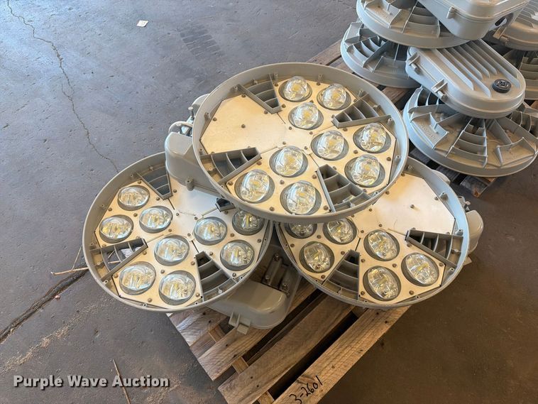 image for item DY3398 (8) LED street lights
