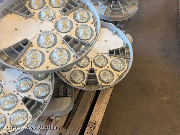 image for item DY3398 (8) LED street lights