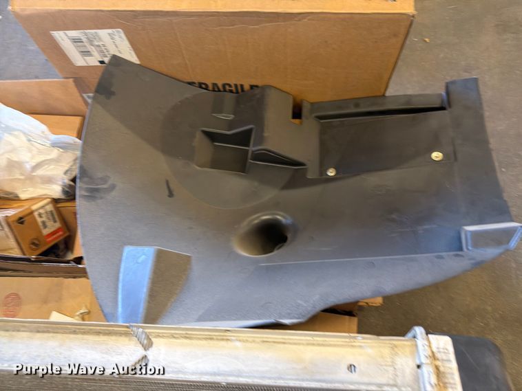 image for item DY3399 Truck parts