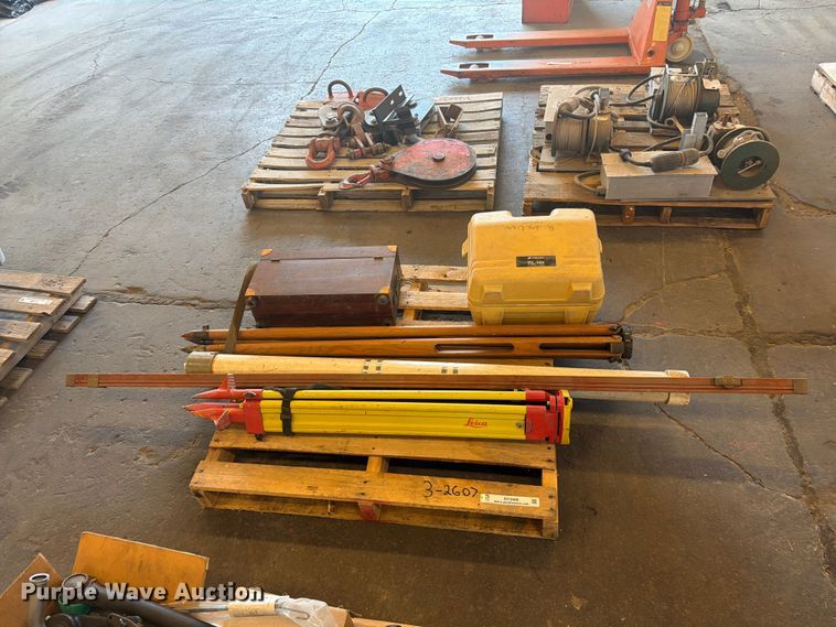 image for item DY3400 Topcon surveying equipment 