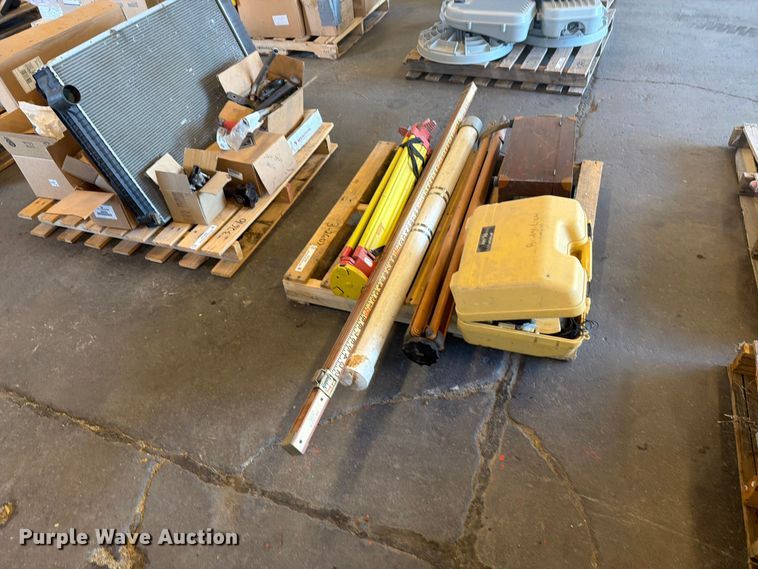 image for item DY3400 Topcon surveying equipment 