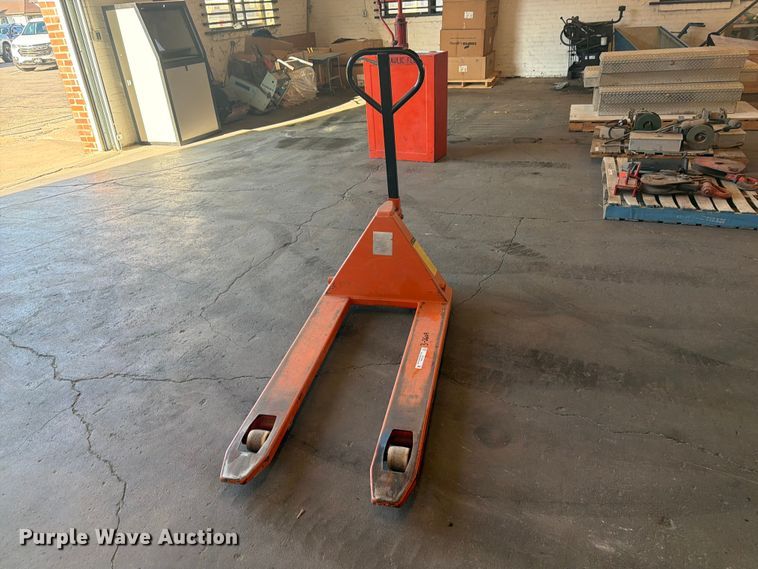 image for item DY3404 Pallet jack