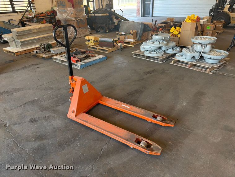 image for item DY3404 Pallet jack