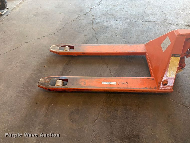 image for item DY3404 Pallet jack