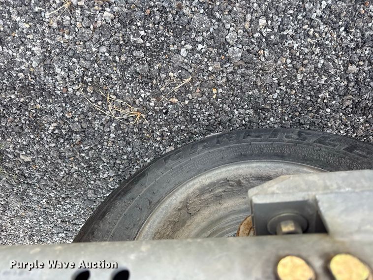 image for item DZ4326 2011 Trinity Vorteq crash attenuator trailer