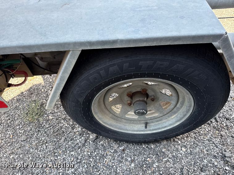 image for item DZ4326 2011 Trinity Vorteq crash attenuator trailer