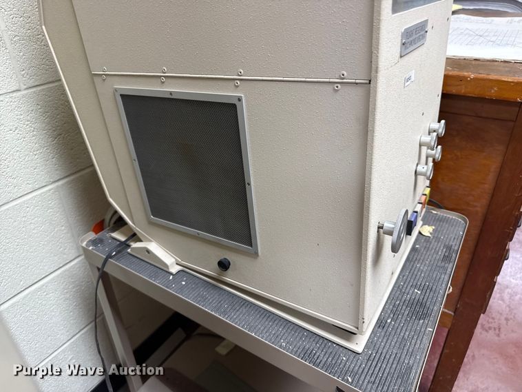 image for item EP0623 1976 3M microfilm reader