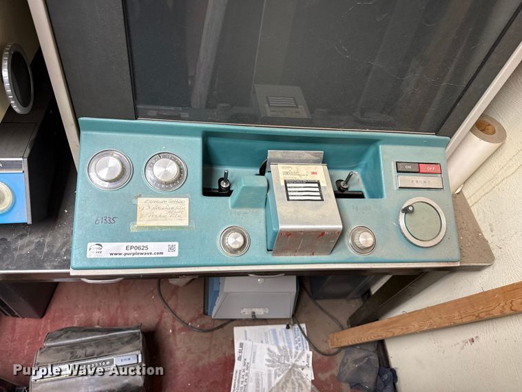 image for item EP0625 1984 3M microfilm reader