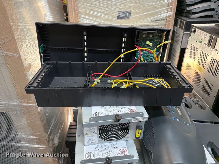 image for item EP7582 (5) uninterruptible power systems