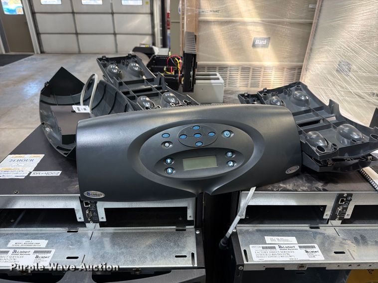image for item EP7582 (5) uninterruptible power systems