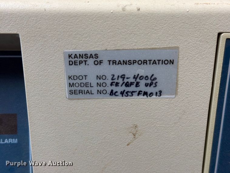 image for item EP7582 (5) uninterruptible power systems