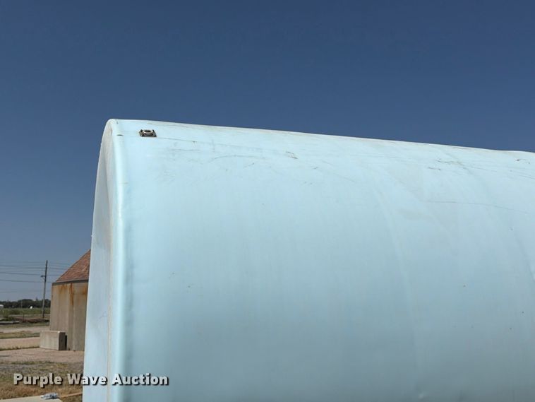 image for item EP7583 2009 Sprayer Specialties poly tank