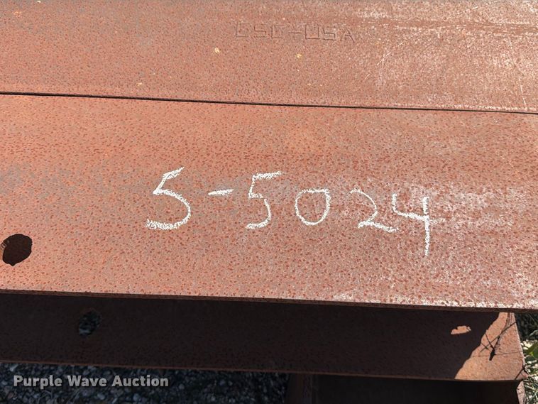 image for item EP7585 Approximately 136 I-beams