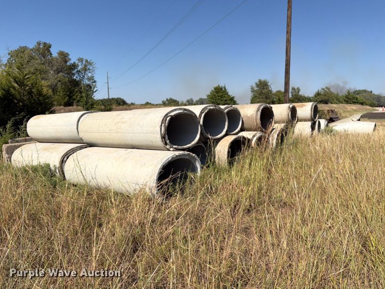 image for item EP7586 (33) concrete culverts